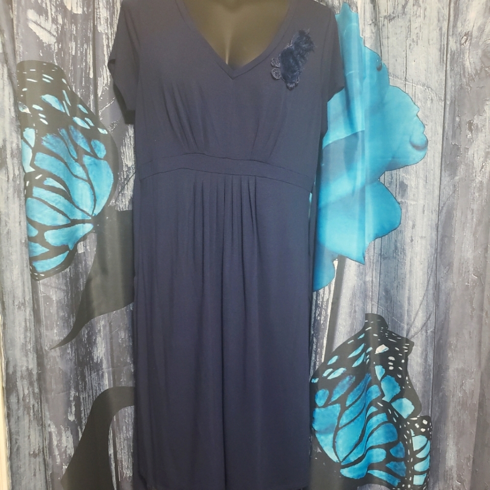 Blue Two Hearts maternity dress sz L